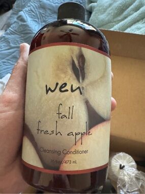 WEN Fall Fresh Apple Cleansing Conditioner